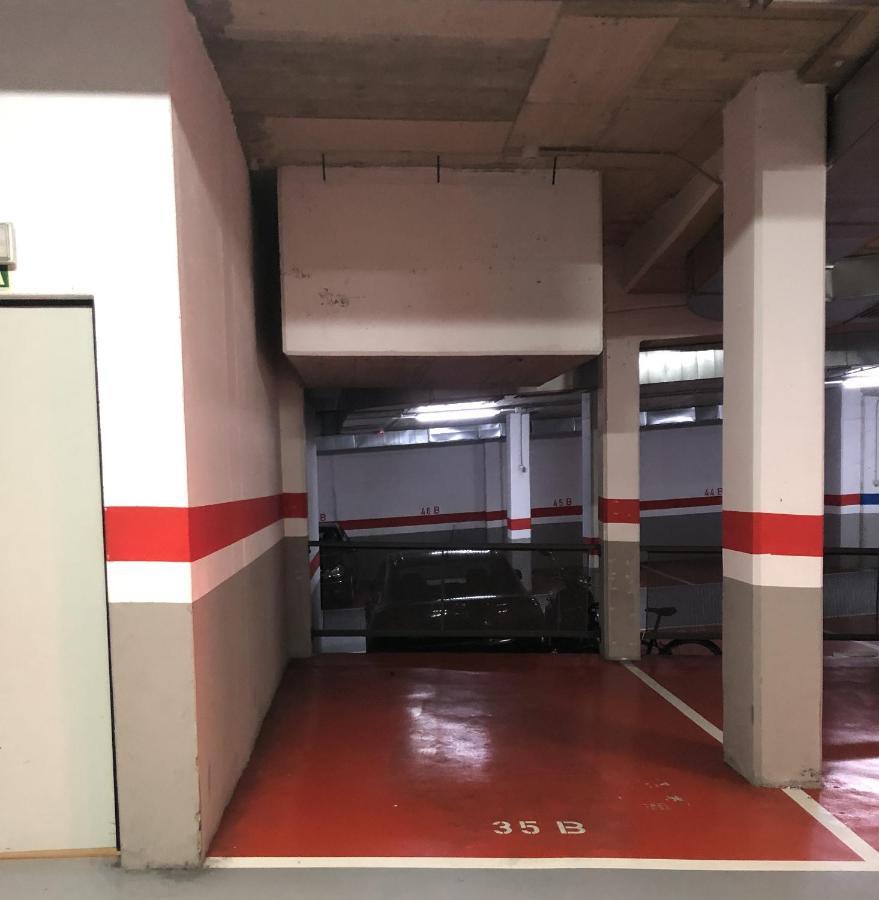 Parking, Vistas Al Mar Y Tres Habitaciones A Coruña Zewnętrze zdjęcie